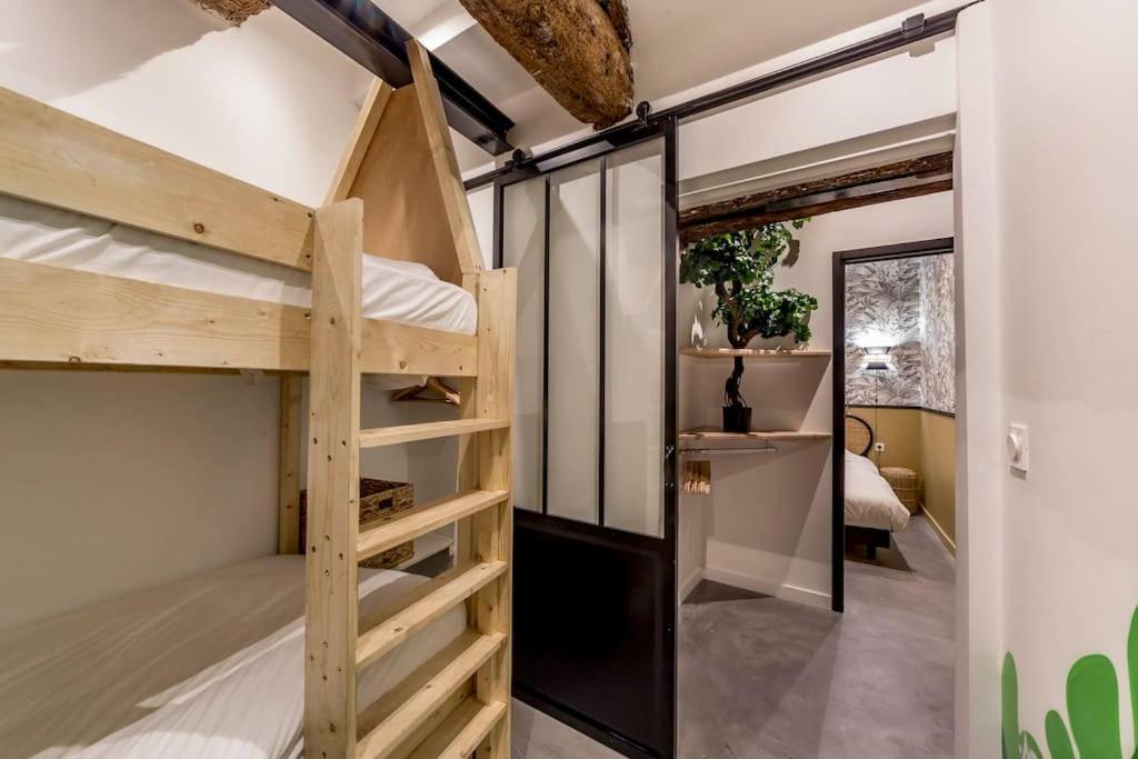Le Saint-Georges Apartment ลียง ภายนอก รูปภาพ