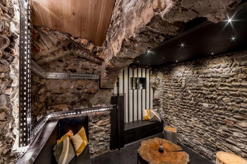 Le Saint-Georges Apartment ลียง ภายนอก รูปภาพ