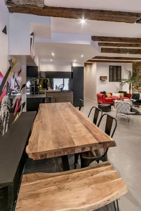 Le Saint-Georges Apartment ลียง ภายนอก รูปภาพ