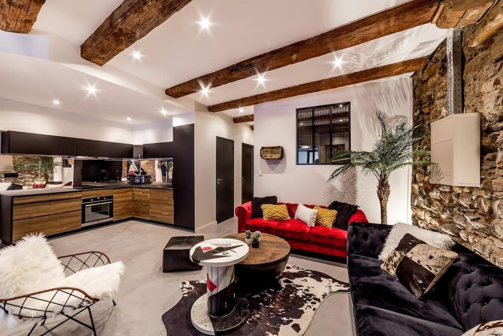 Le Saint-Georges Apartment ลียง ภายนอก รูปภาพ